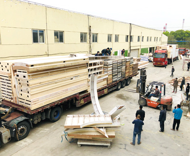 挑选展览搭建工厂一定要看资质吗？